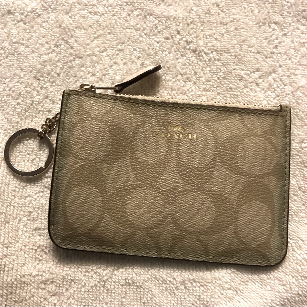 Small Coach wallet/ wristlet